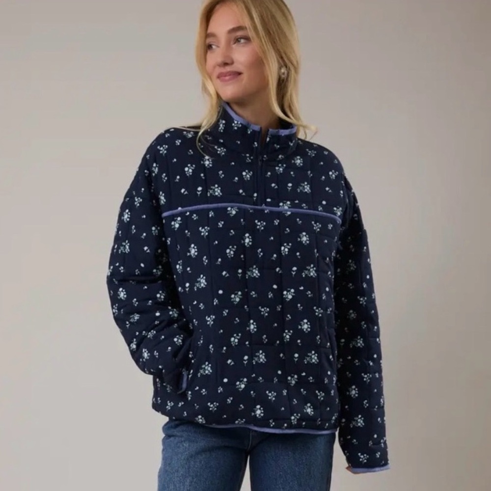 Le Lis Navy Quilted Floral Pullover Jacket